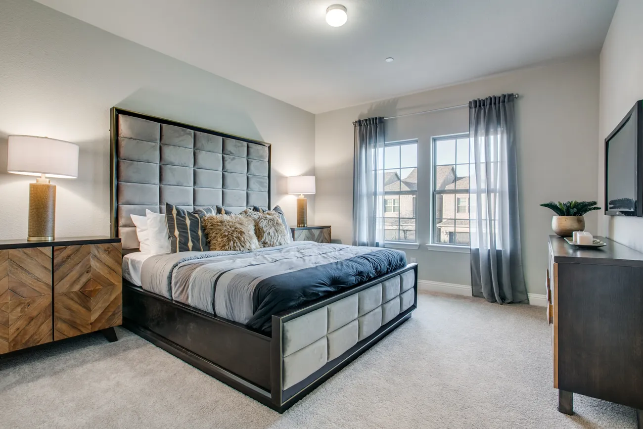 Primary bedroom thumbnail