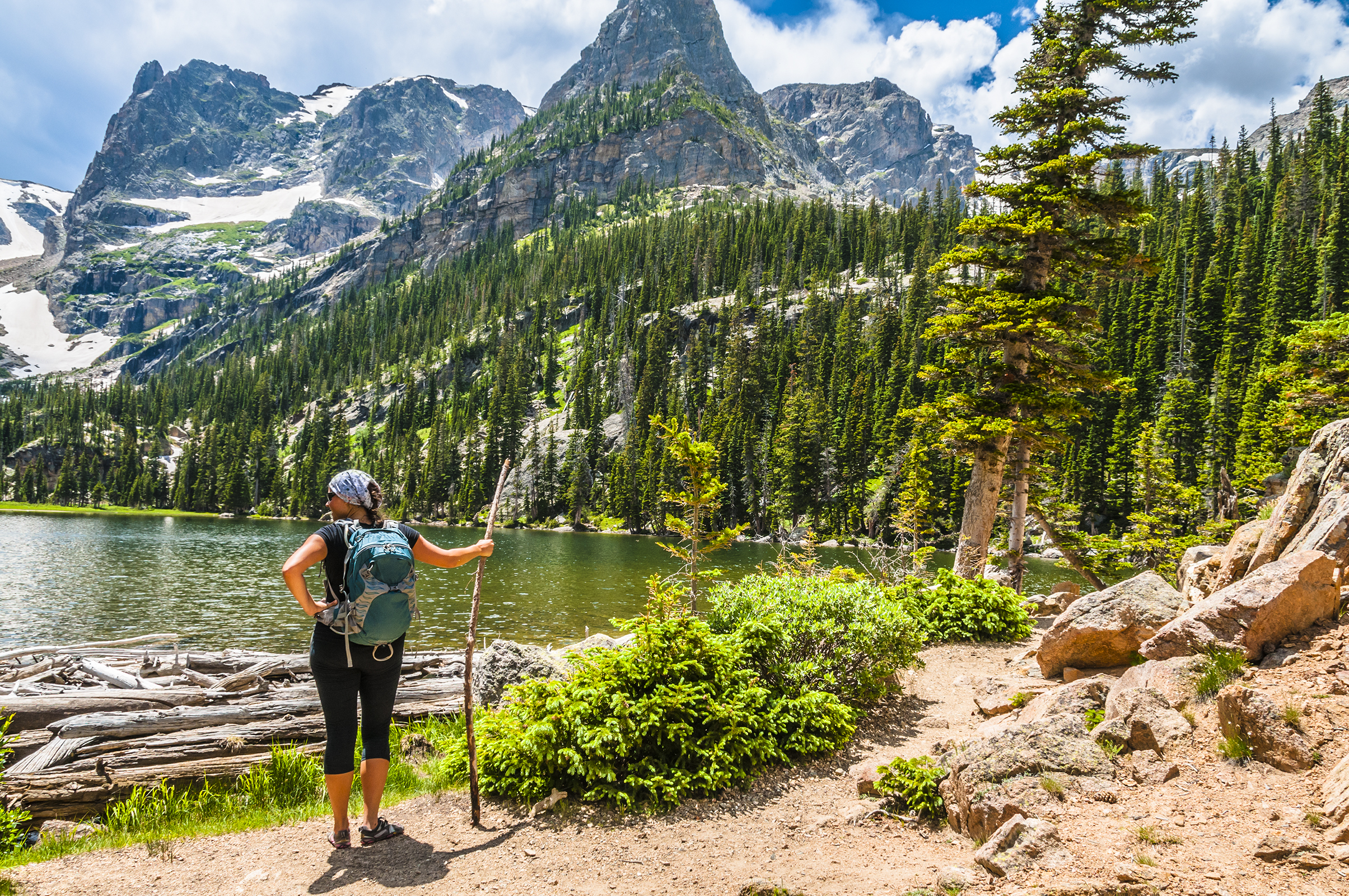 World class hiking within easy reach thumbnail