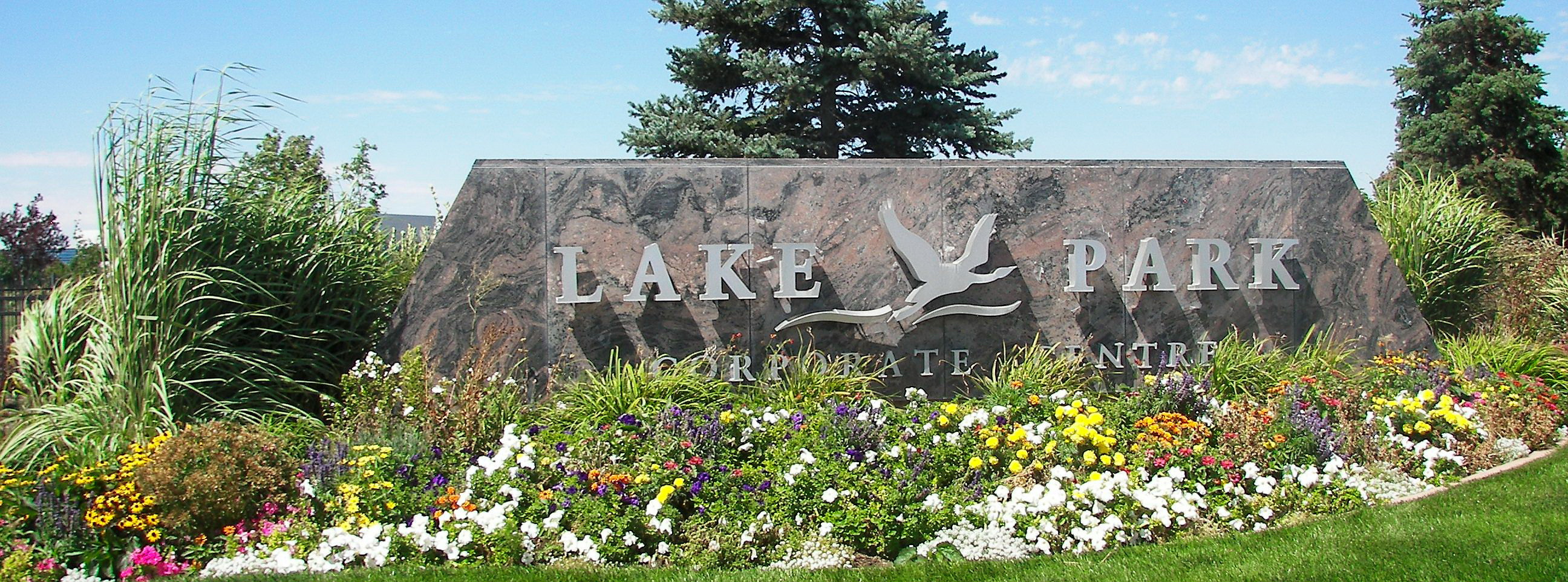 Lake Park Corporate Center cover
