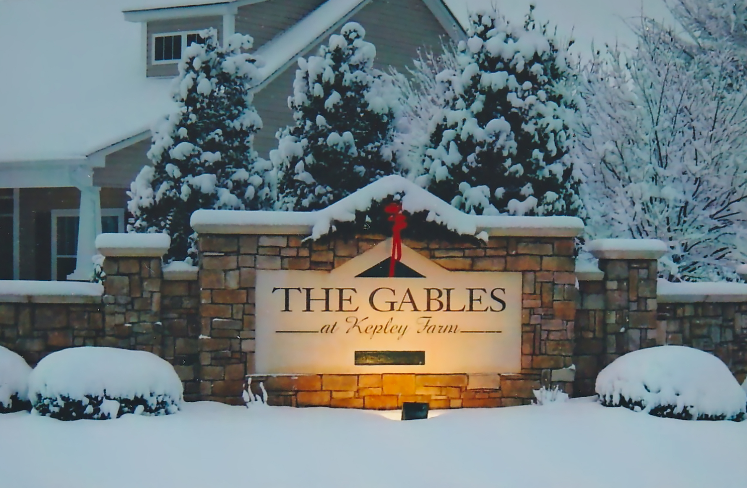 Honorable Mention:  "The Gables at Christmas 2010," by Lisa Painter thumbnail