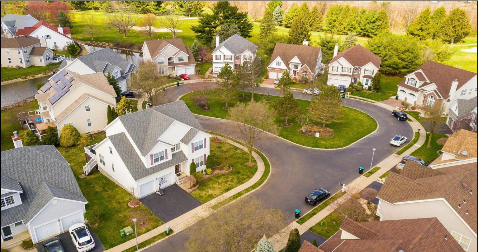 Fairways at Forsgate HOA cover