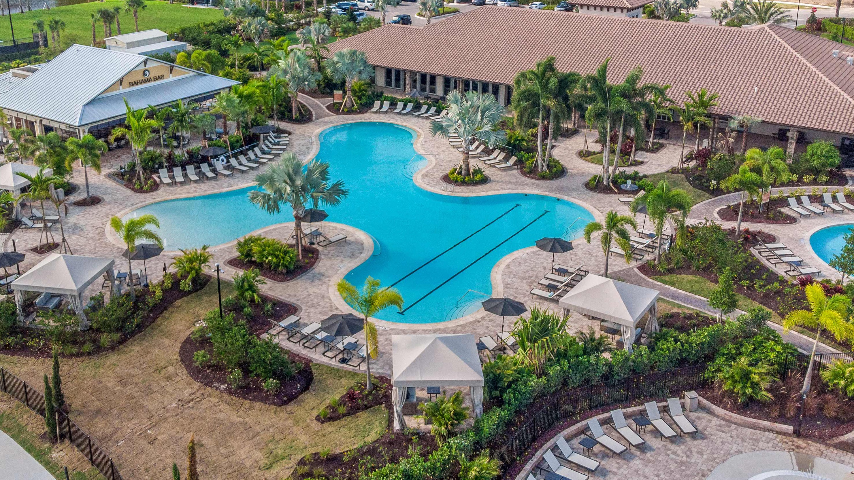 Amenity Center Pool & Bahama Bar thumbnail