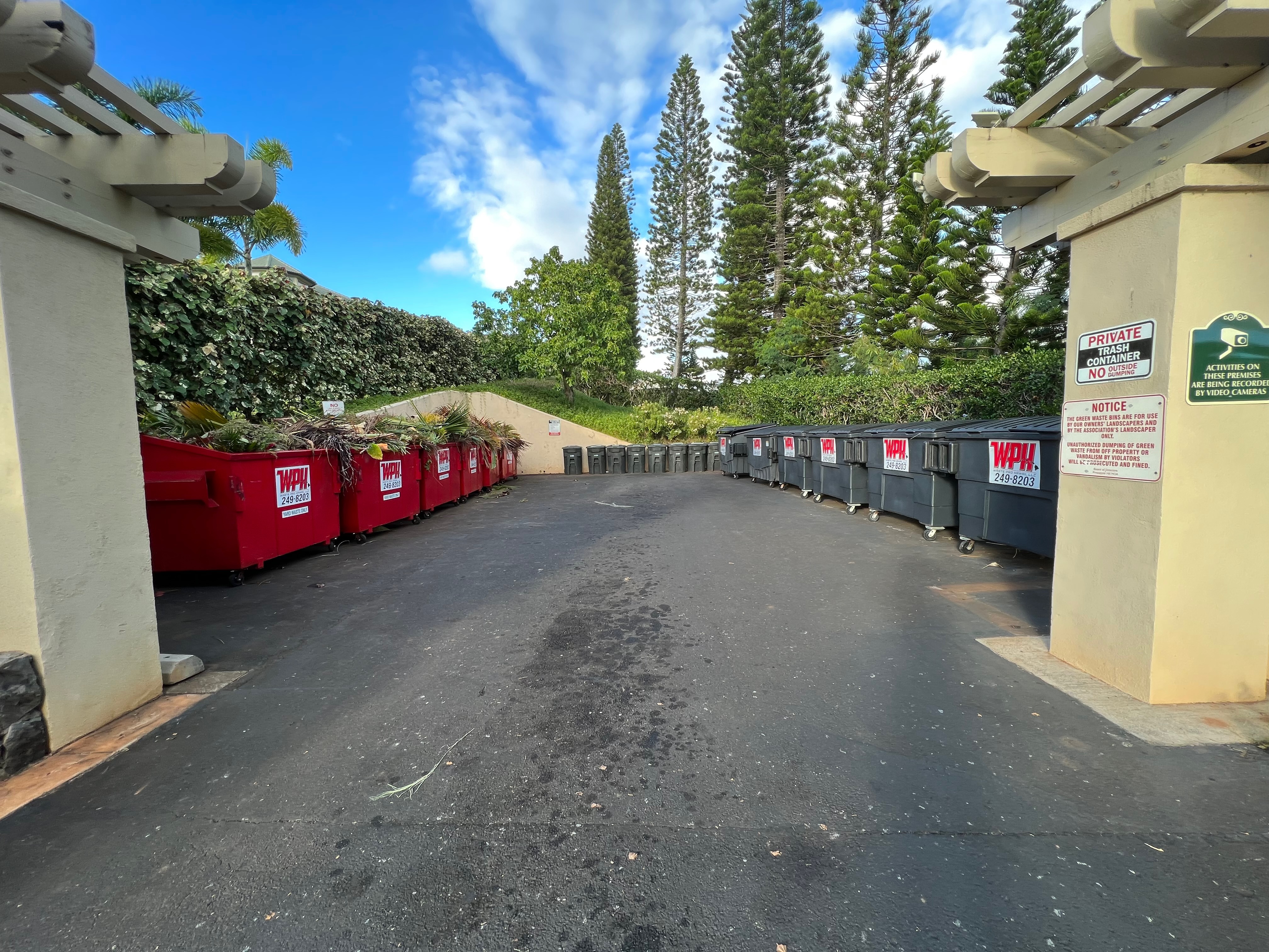 Community recycling center thumbnail