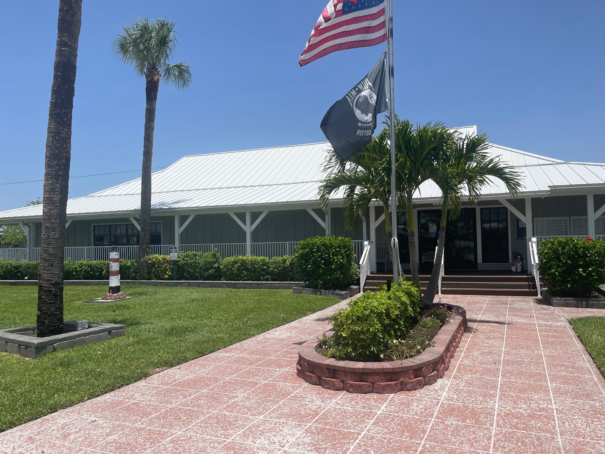 Club House thumbnail