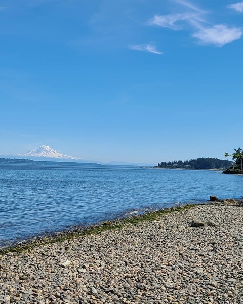 Pritchard Park is nearby with beach thumbnail