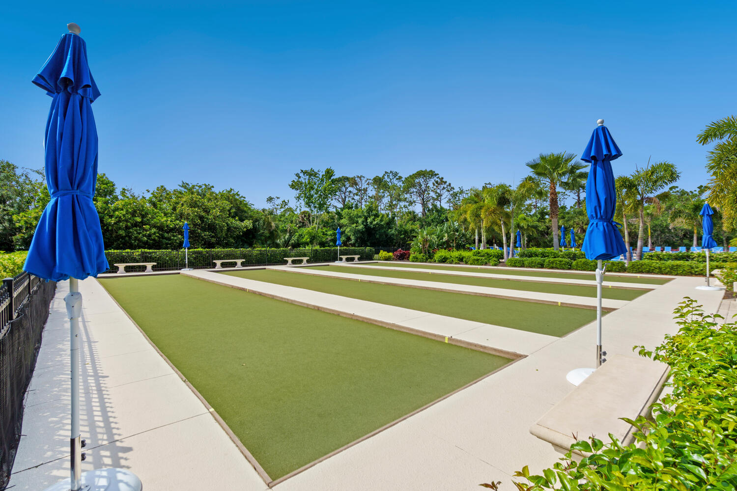 Bocce Courts thumbnail