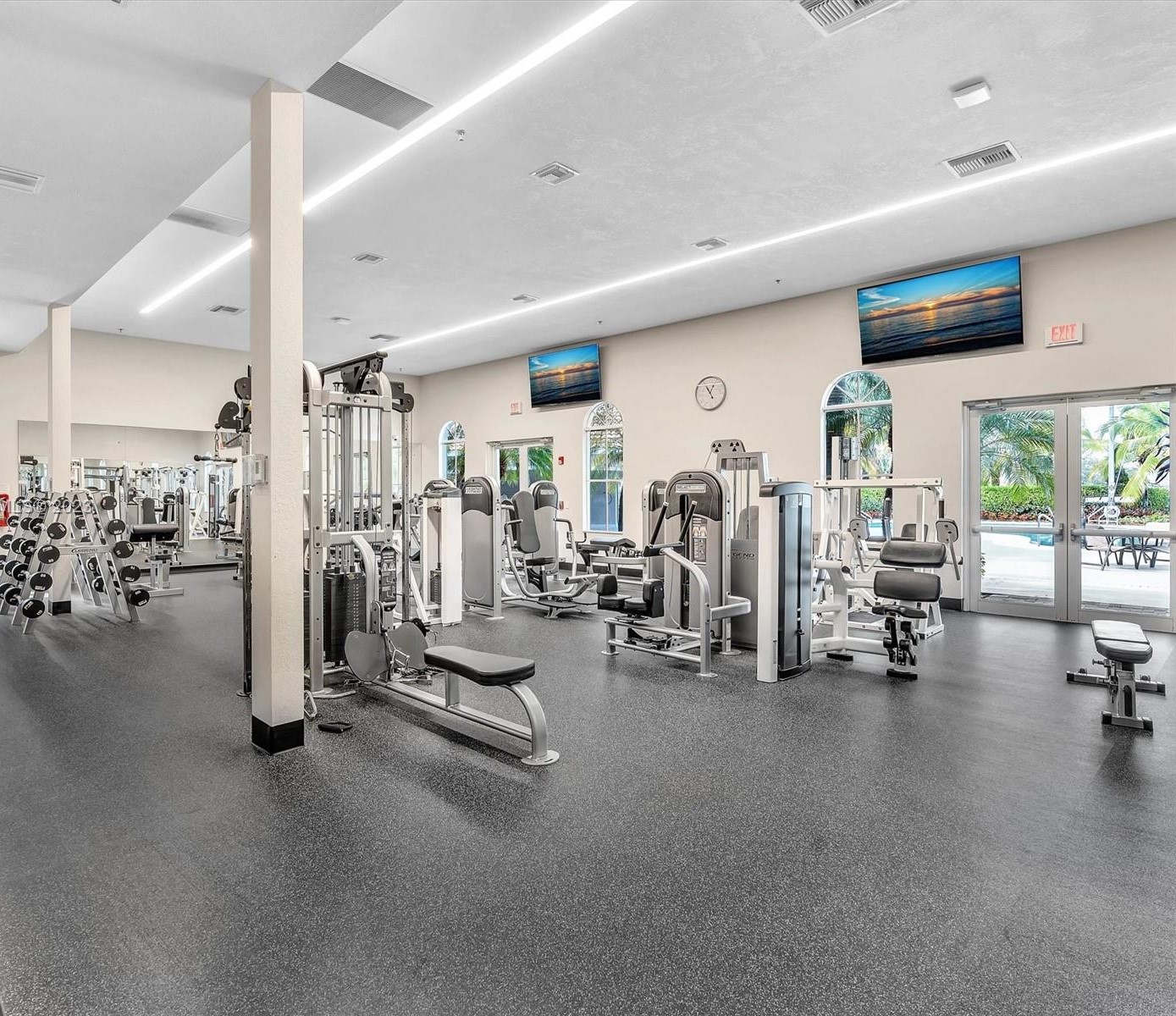 Gym Hours are Monday through Sunday, 5:00am to 10:00pm thumbnail