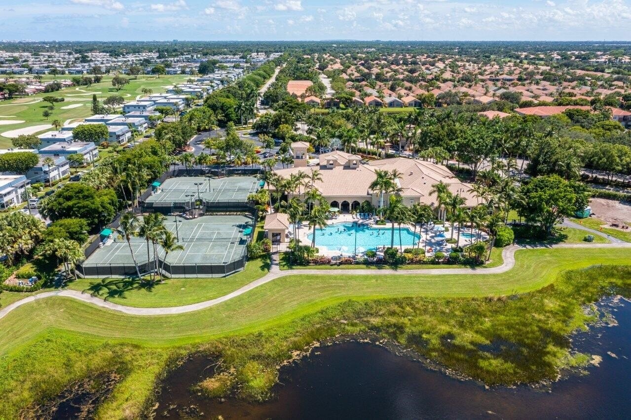 Vizcaya Aerial View thumbnail