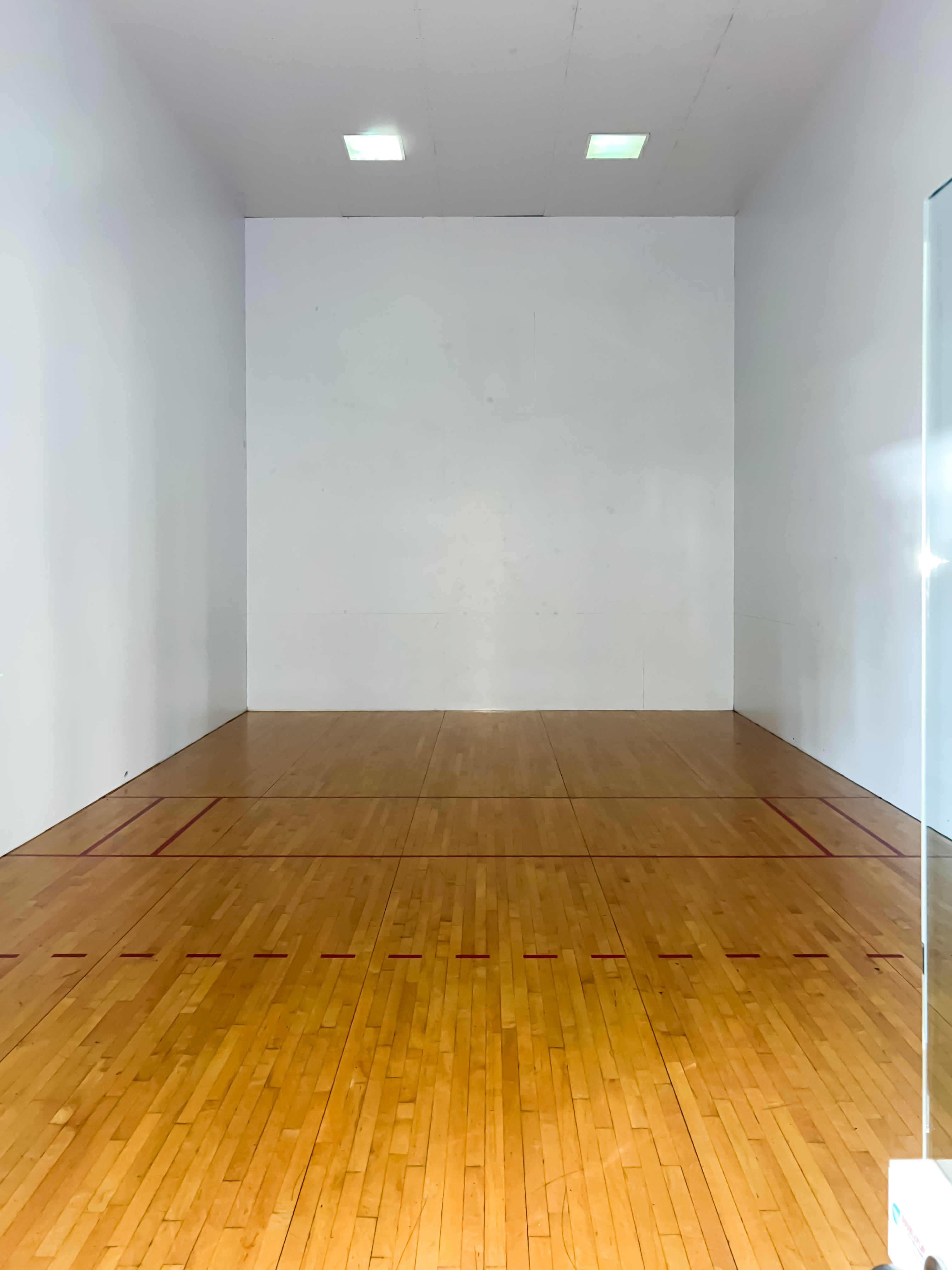 Racquetball court thumbnail