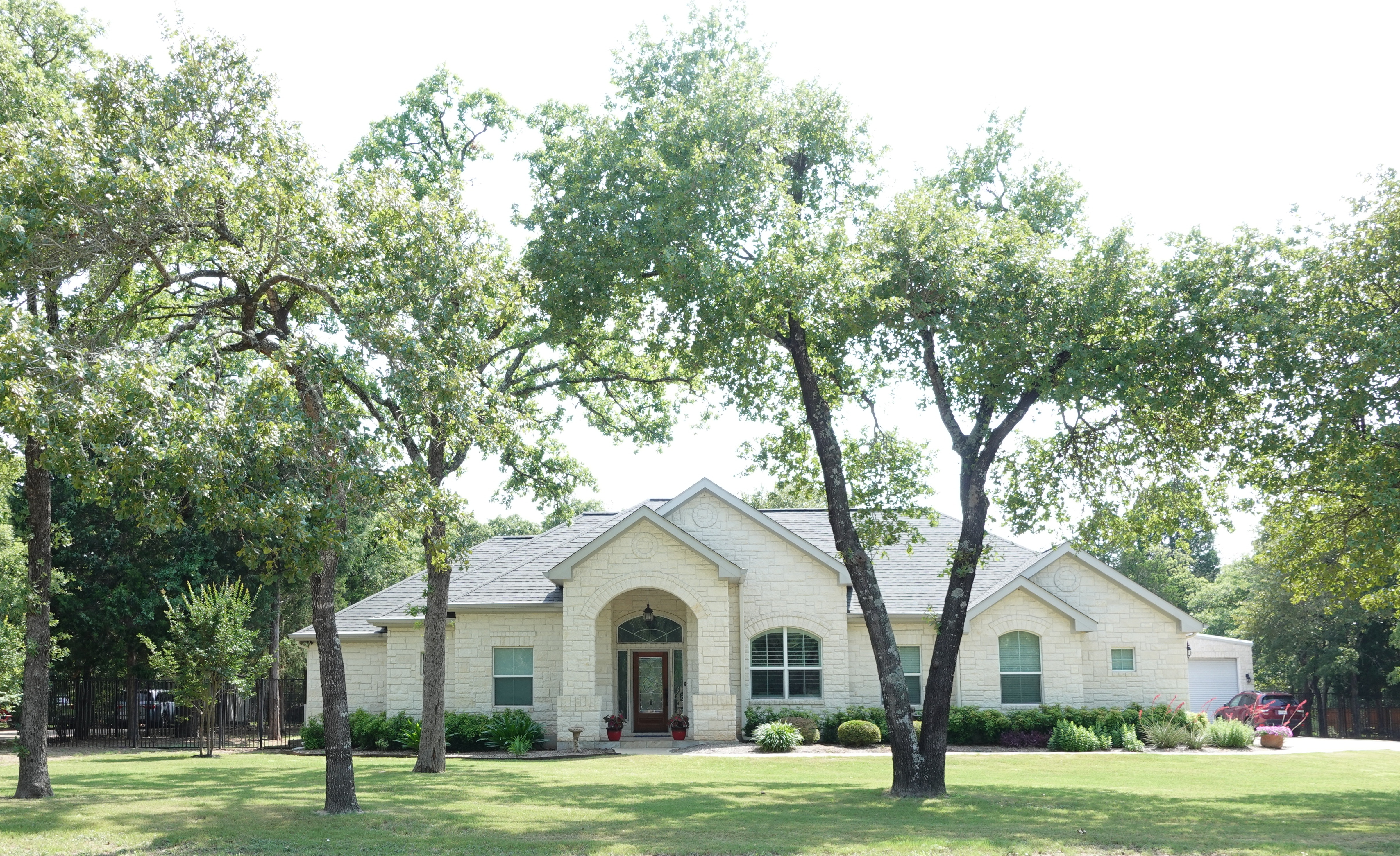 JUNE 2025 - 124 Pin Oak Crossing thumbnail